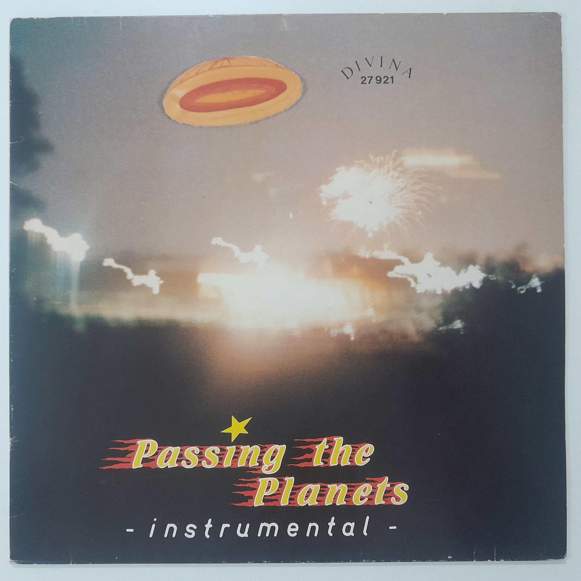 Intonation – Passing The Planets (Instrumental)