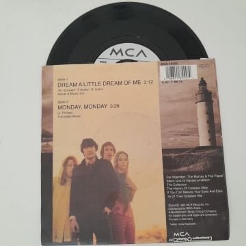 The Mamas & The Papas – Dream A Little Dream Of Me