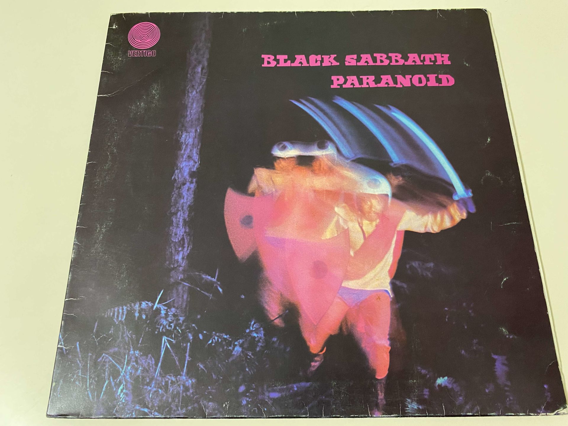 Black Sabbath – Paranoid