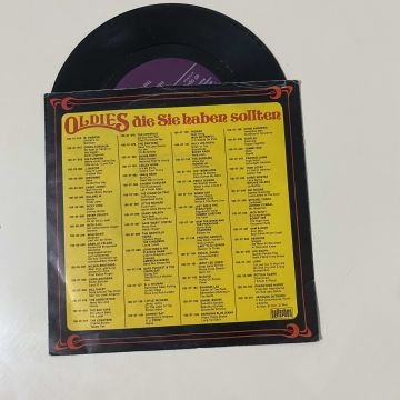 The Tremeloes – Silence Is Golden / Here Comes My Baby