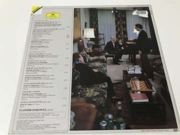Horowitz – Bach/Busoni · Chopin · Liszt · Moszkowski · Mozart · Rachmaninov · Schubert · Schumann · Scriabin