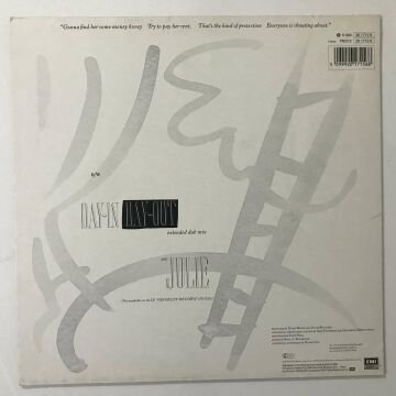 David Bowie – Day-In Day-Out (Extended Dance Mix)