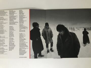 U2 ‎– War