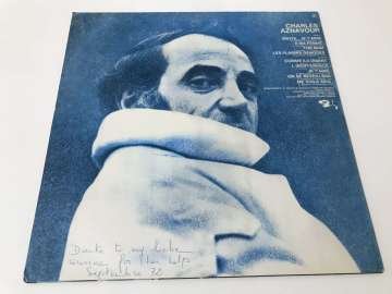 Charles Aznavour – Idiote Je T'Aime...