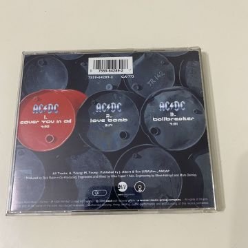 AC/DC – Cover You In Oil