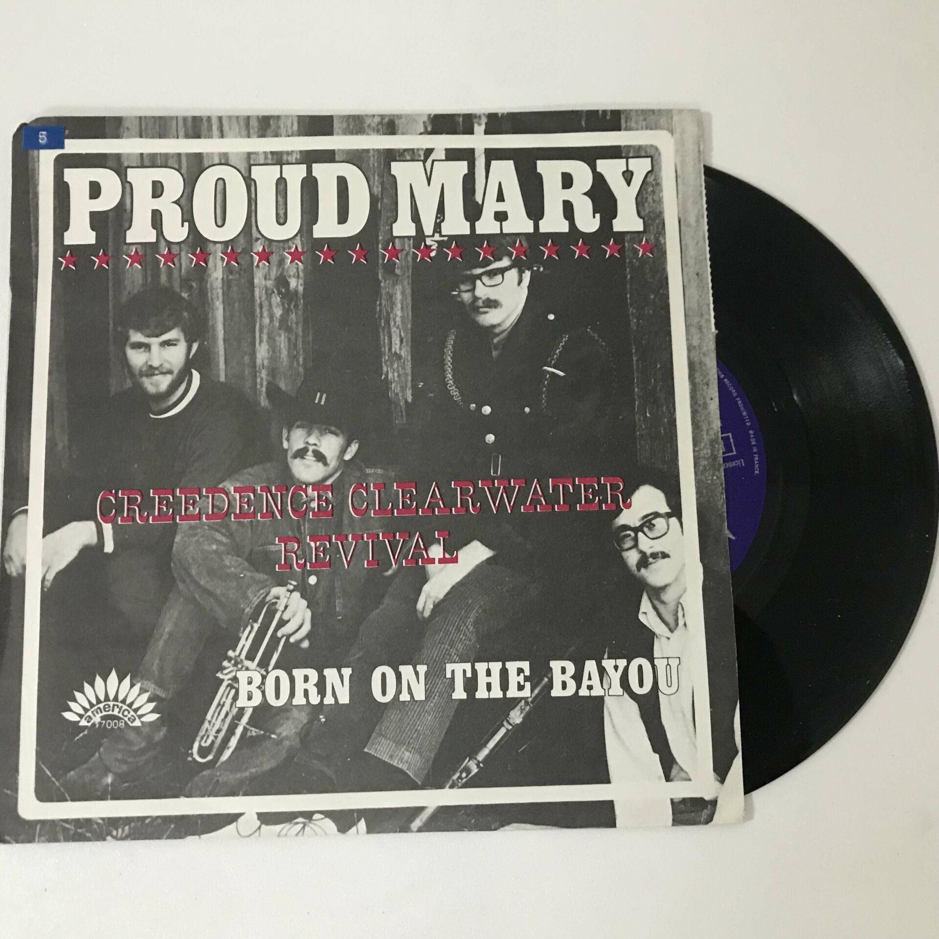 Creedence Clearwater Revival – Proud Mary