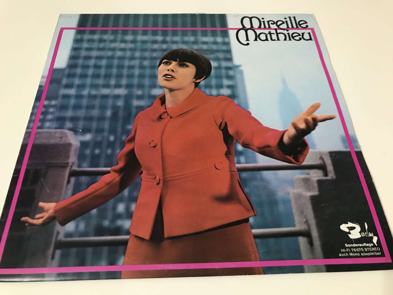 Mireille Mathieu – Mireille Mathieu
