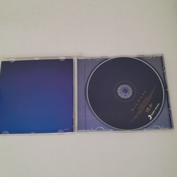 Michael Jackson – Michael