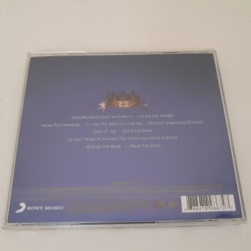 Michael Jackson – Michael