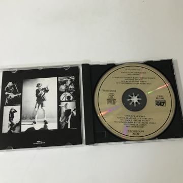 AC/DC – Back In Black