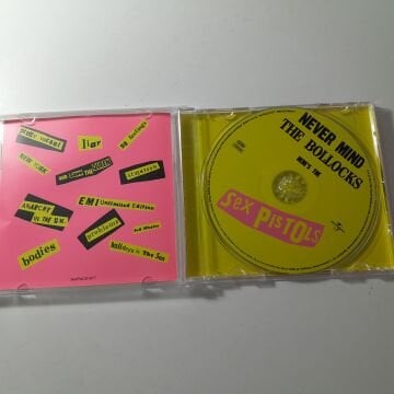 Sex Pistols – Never Mind The Bollocks Here's The Sex Pistols