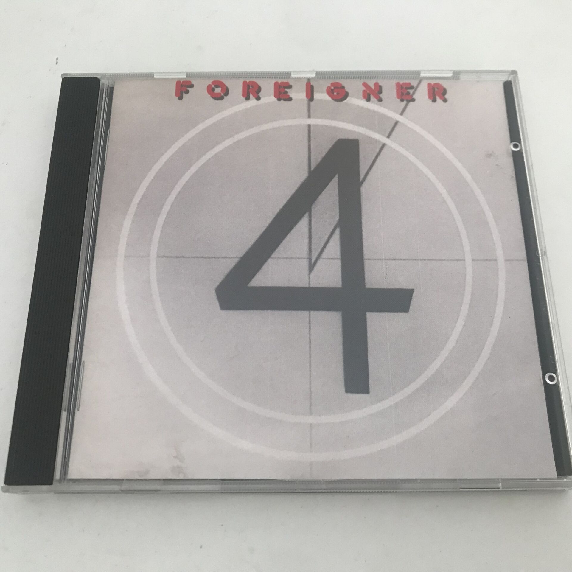 Foreigner – 4