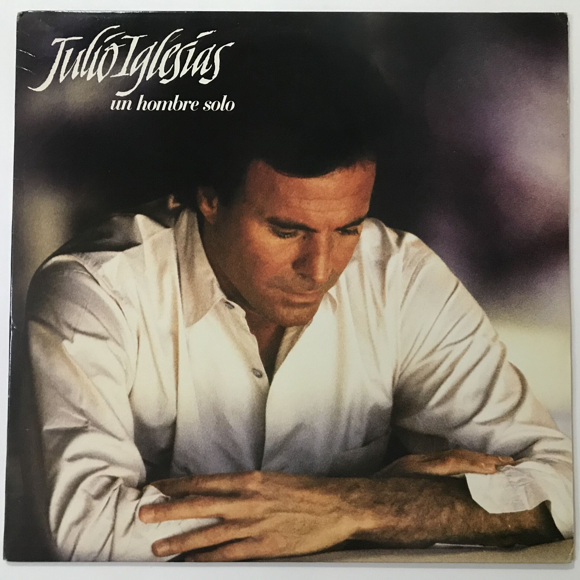 Julio Iglesias ‎– Un Hombre Solo