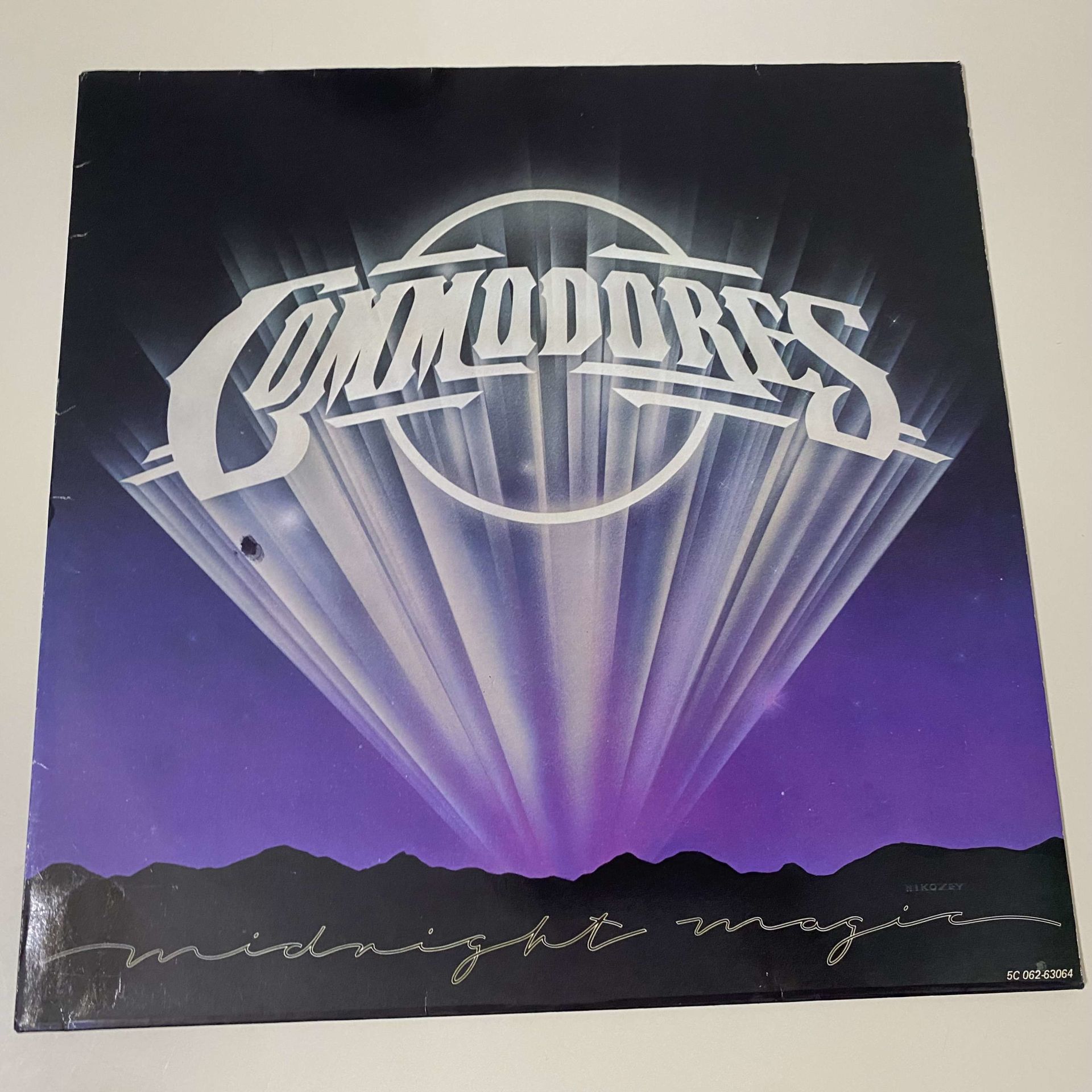 Commodores ‎– Midnight Magic