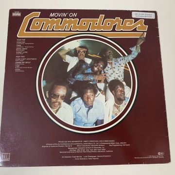 Commodores ‎– Movin' On