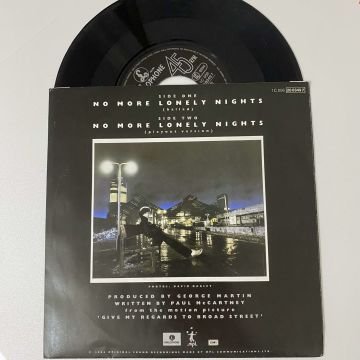 Paul McCartney – No More Lonely Nights