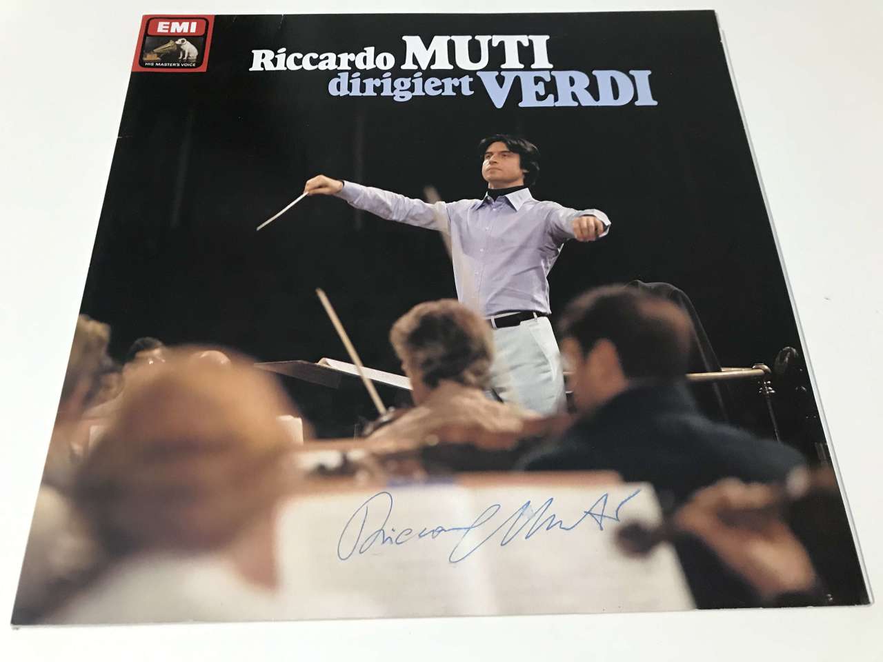 Riccardo Muti – Dirigiert Verdi (Orjinal İmzalı)