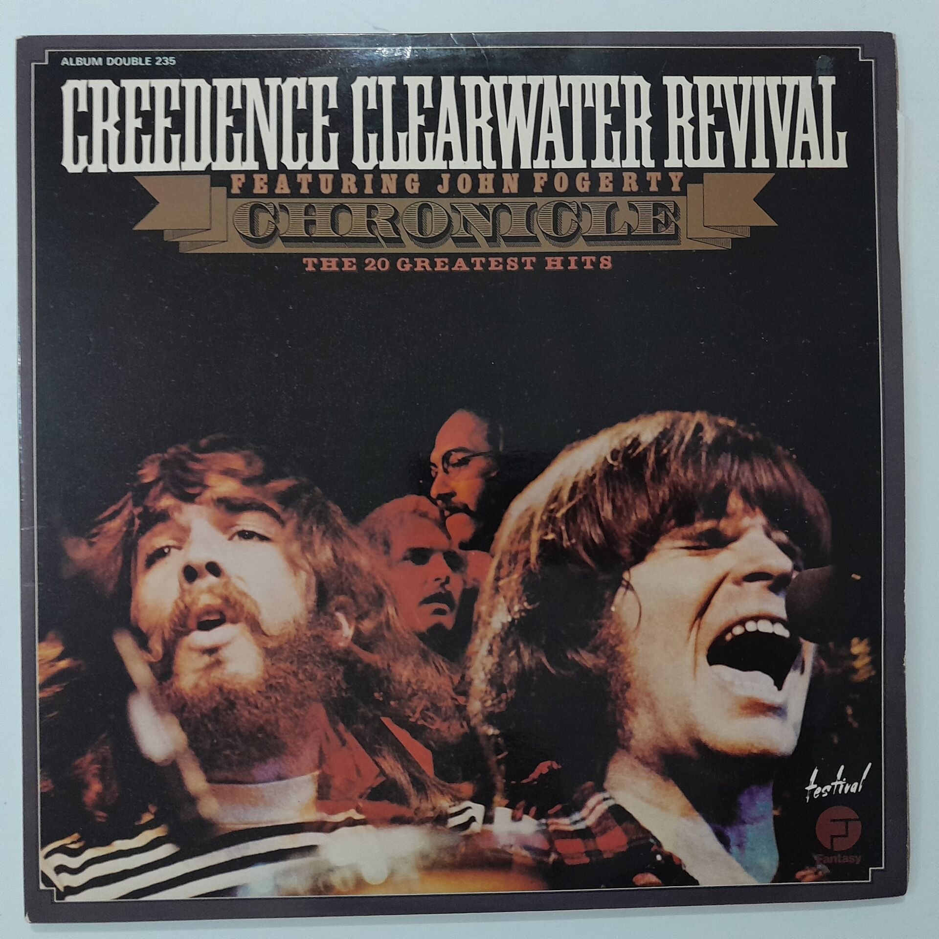 Creedence Clearwater Revival Featuring John Fogerty ‎– Chronicle (The 20 Greatest Hits) 2 LP