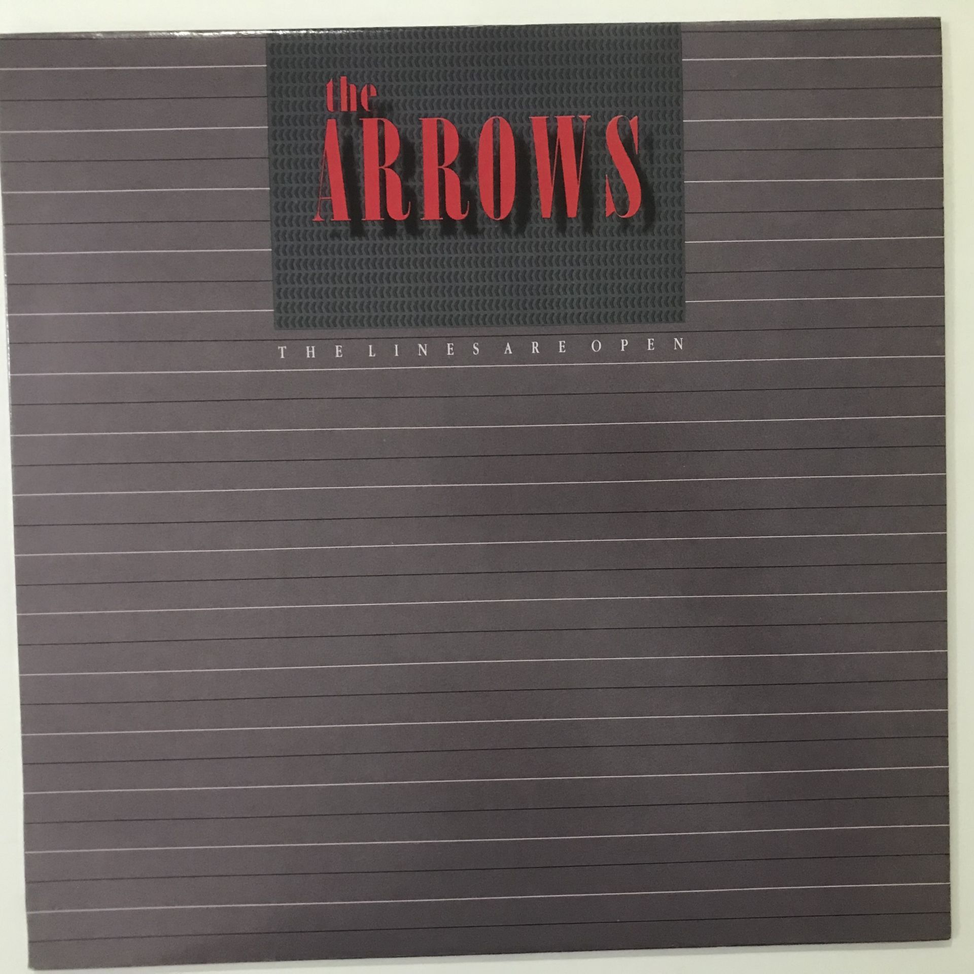 The Arrows – The Lines Are Open