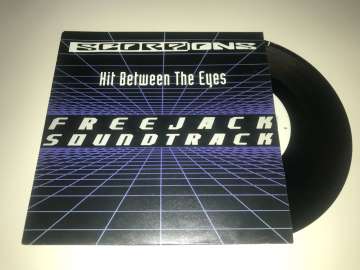 Scorpions ‎– Hit Between The Eyes