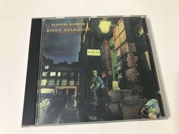 David Bowie – The Rise And Fall Of Ziggy Stardust And The Spiders From Mars
