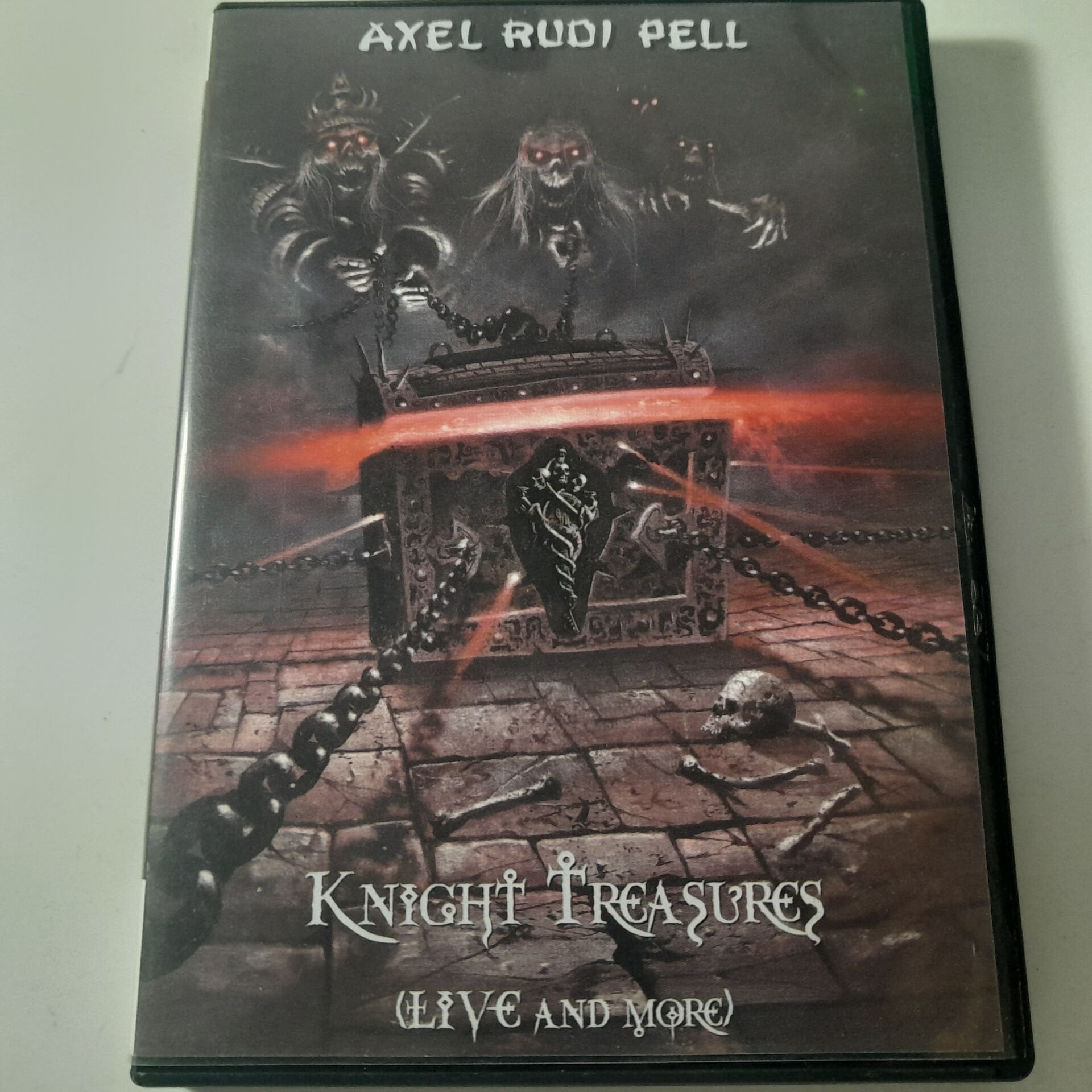 Axel Rudi Pell – Knight Treasures (Live And More) 2 DVD