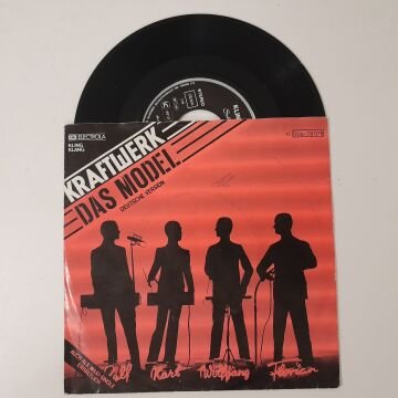 Kraftwerk – Das Model / The Model
