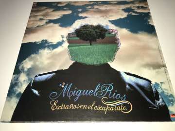 Miguel Rios ‎– Extraños En El Escaparate