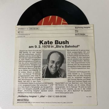 Kate Bush – Wuthering Heights