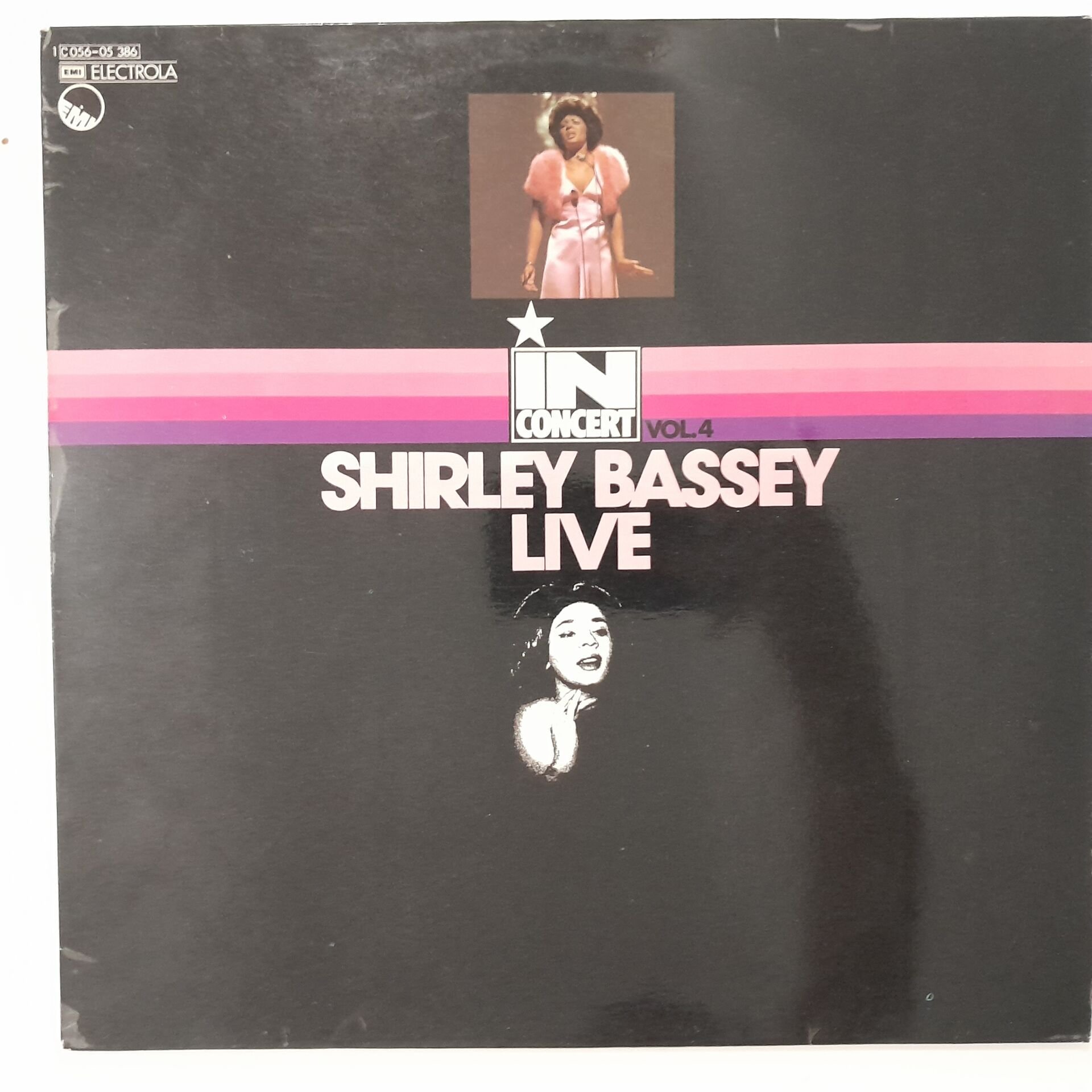 Shirley Bassey ‎– Live