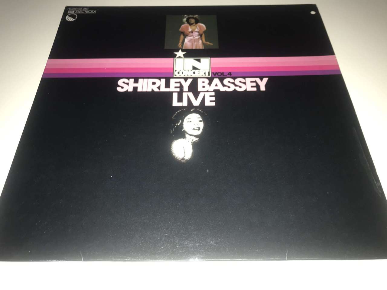 Shirley Bassey ‎– Live
