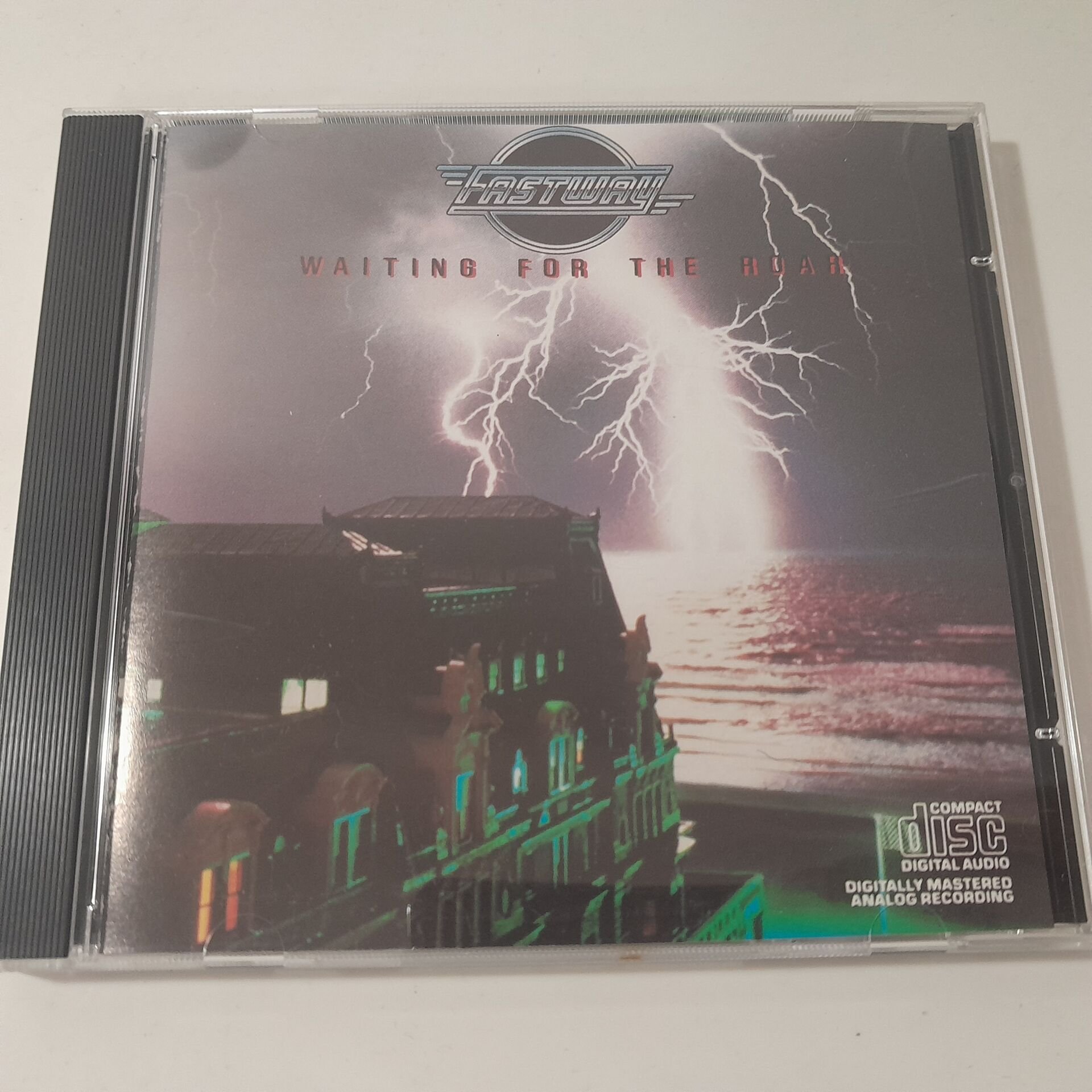 Fastway – Waiting For The Roar