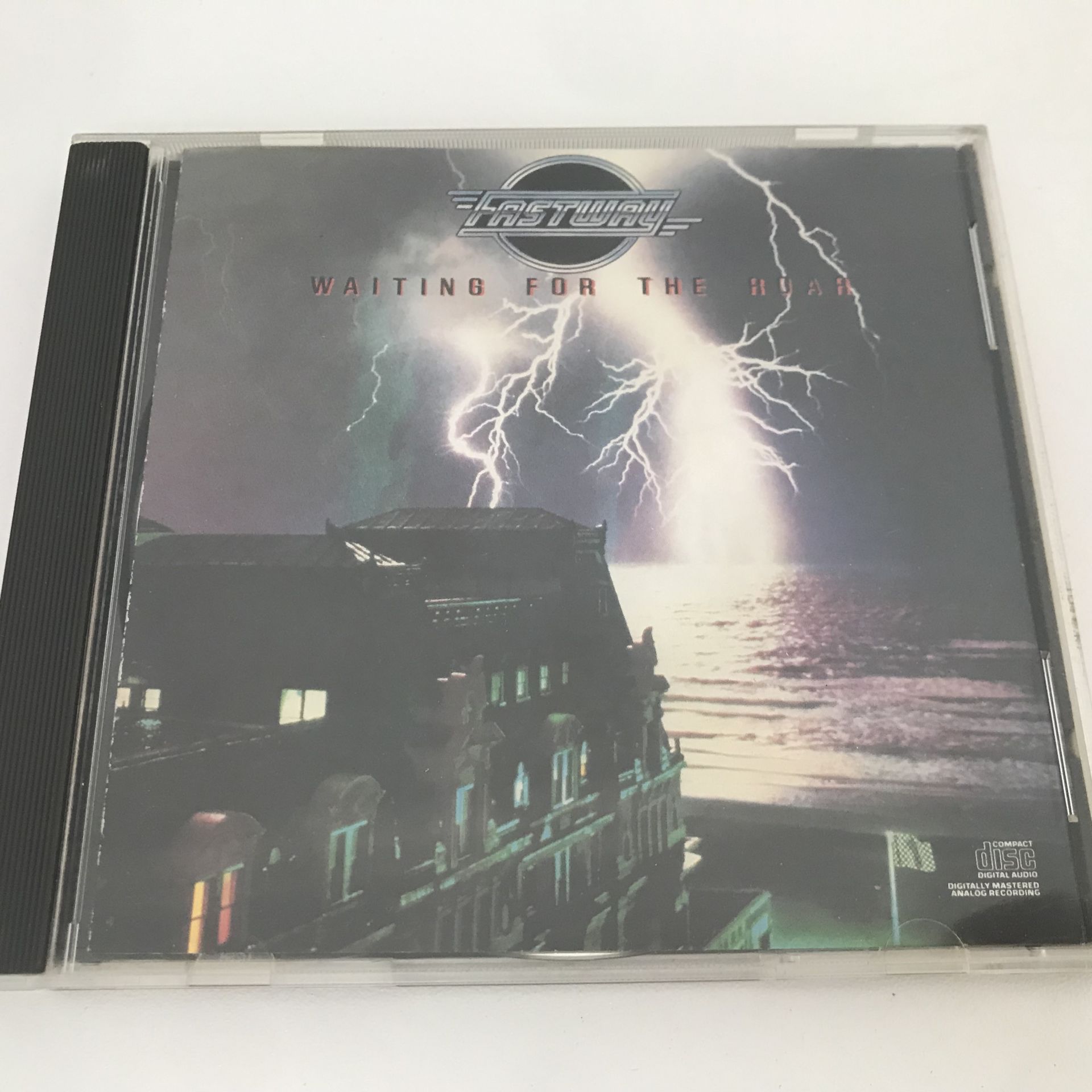 Fastway – Waiting For The Roar