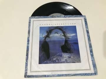 Sandra – Secret Land