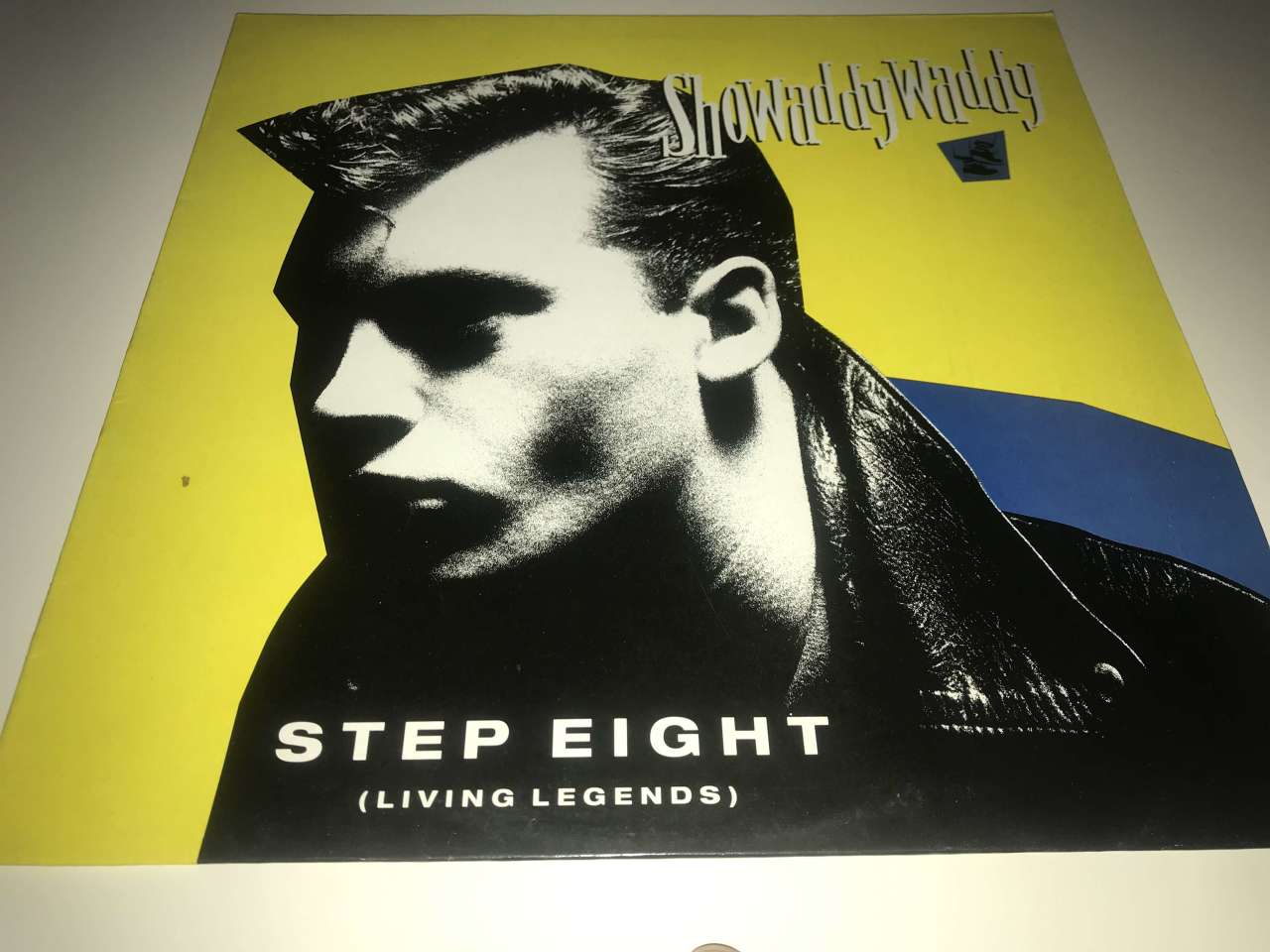 Showaddywaddy ‎– Step Eight (Living Legends)