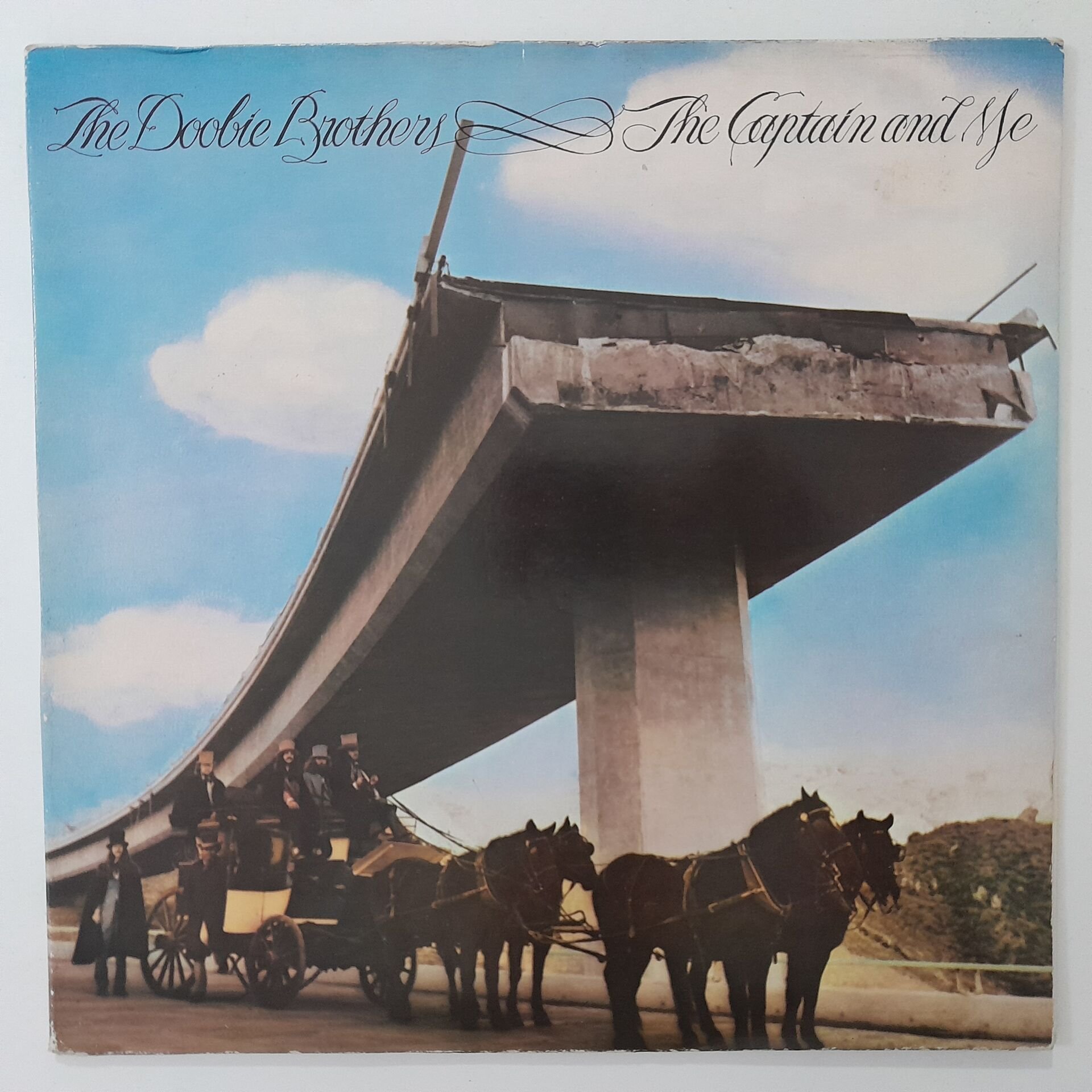 The Doobie Brothers – The Captain And Me