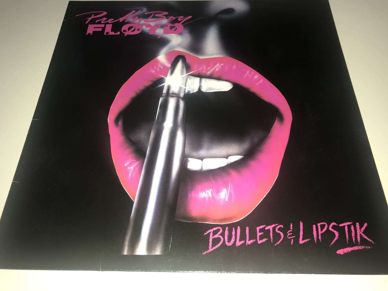 Pretty Boy Floyd – Bullets & Lipstik