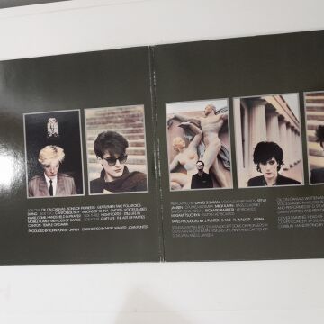Japan – Oil On Canvas 2 LP