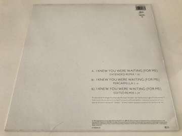 Aretha Franklin & George Michael – I Knew You Were Waiting (For Me)