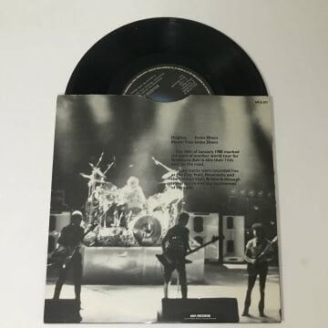 Wishbone Ash – Helpless / Blowin' Free
